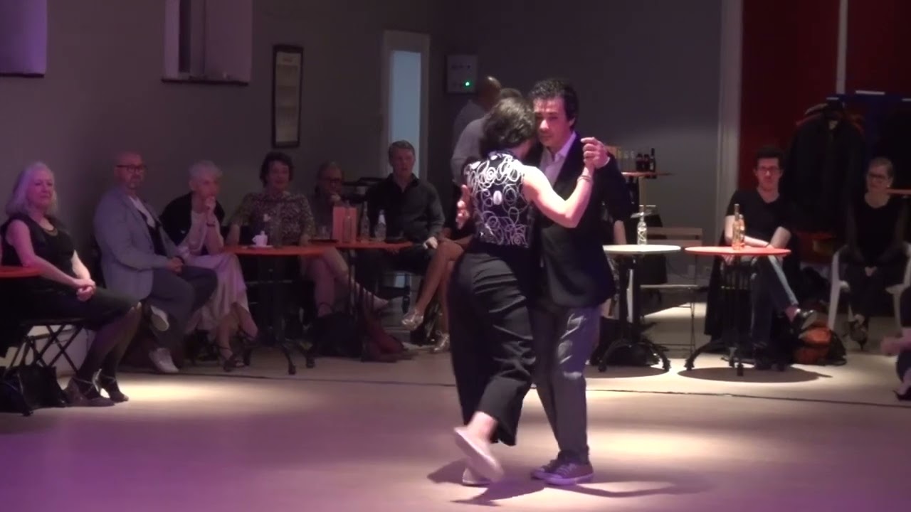 Celine Gordiano & Alexis Quezada: demo 1/4 (tango) @ Barrio de Tango, Brugge