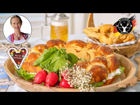 Pretzel Wreath for Oktoberfest Party ✪ MyGerman.Recipes