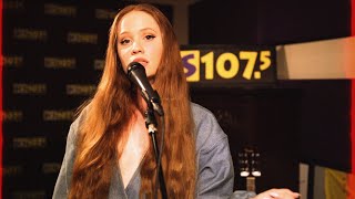 Iyla &#39;Shampoo&#39; Acoustic: Studio Rosa 1075