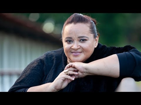 Miriam dos Passos - A Pedra (Oficial Lyric Video)