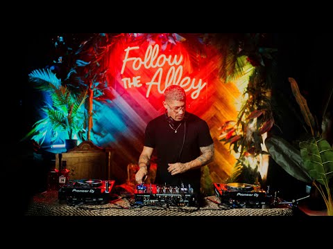 The Freq Show Live Podcast Ep.19 (Unfollow The Alley)