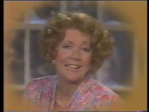 CILLA BLACK is Gracie Fields!