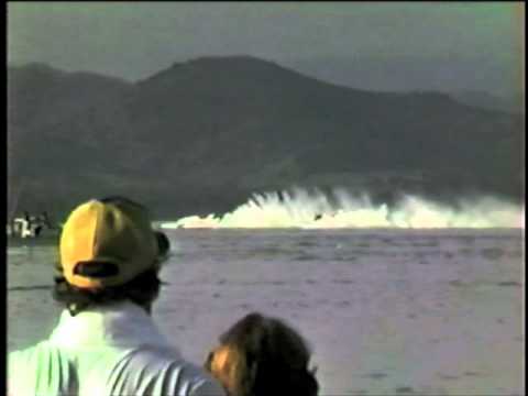 Bill Muncey (final heat Acapulco 1981)