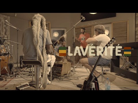 Marcus Gad & Tribe feat. Ton Renald (Racine Seggae) - LAVÉRITÉ