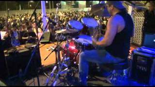 Clipe Taryn Rock in Rio 2011, solo  de bateria Claudio Infante na Pearl Reference