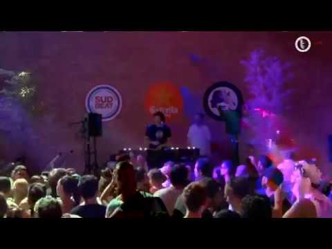 Hernan Cattaneo playing Danny Lloyd Remix at Antiga Fabrica Barcelona