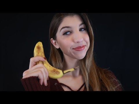 Banana ASMR ~ Satisfying Mouth Sounds//Peeling//Tapping