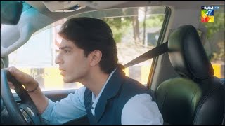 Ye Police Van Mein Zara Kiya Kar Rahi Hai... #neelikothi - HUM TV