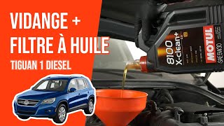Youtube thumbnail of video "Vidange et changement du filtre à huile Tiguan 1 2.0 TDI 🛢"