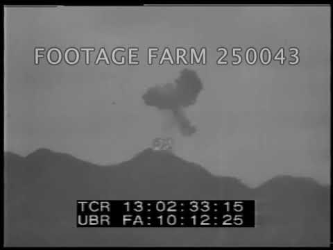 Korean War, Trapped Reds Reel Before UN Attacks - 250043-18