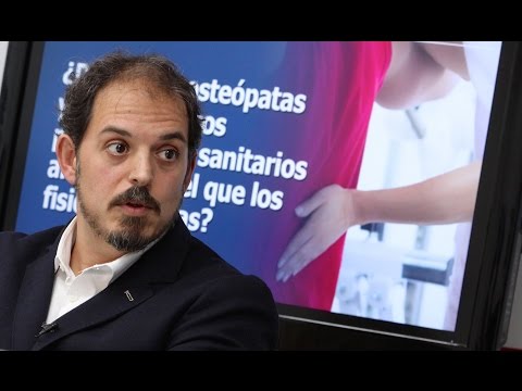 Ignacio Díaz Cerrato considera que la actividad osteópata debe estar regulada por los colegios