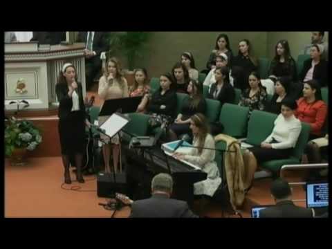 Surorile Preda - Ma iubesti tu mai mult decat ceilalti