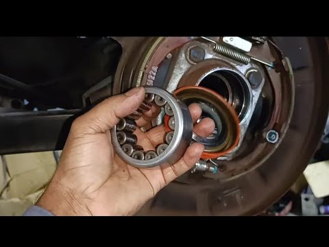How To Replace Rear Wheel Bearings and Axle Seals 2018 GMC Yukon GMC Sierra