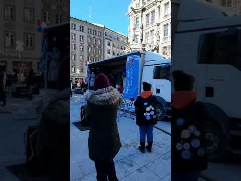 Demonstration Marienplatz 14.2.21 Valentinstag