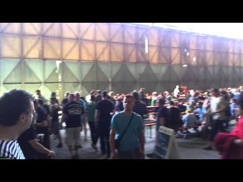 12. Internationales Ostblock Fahrzeugtreffen Pütnitz 2013 - Frühstückshalle