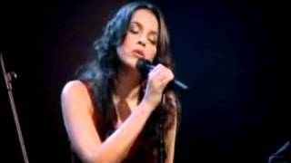 Norah jones With Richard Julian-that&#39;s the way that the world goes round.wmv