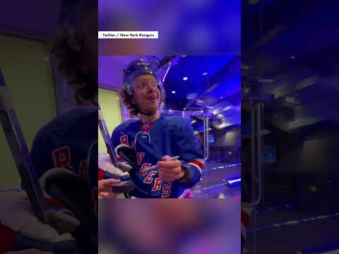 🍞🏒Artemi Panarin’s on cloud nine after Rangers’ back-to-back shutouts | #shorts | NYP Shorts