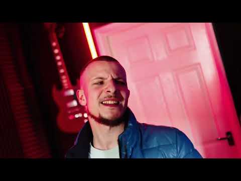 DL - Heat [Music Video] @UKSonline | UKS