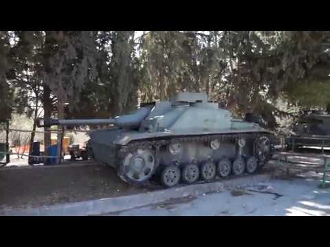 WW2 STURMGESCHÜTZ 3 - StuG III Ausf G + Panzer IV - Tank Museum Israel Yad La Shiryon - German Tanks