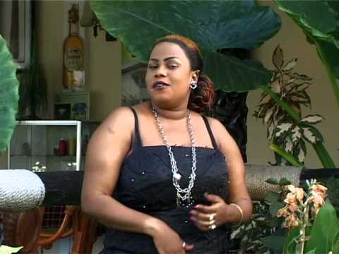 Mashauzi Classic Modern Taarab - Umdhaniae Ndiye (Official Video)