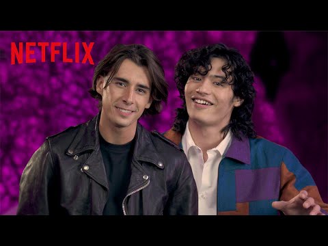Georgie Farmer vs. Noah Taylor Rizz Battle | Wednesday: Season 2 | Netflix