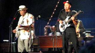 Pete Seeger Waist Deep in the Big Muddy