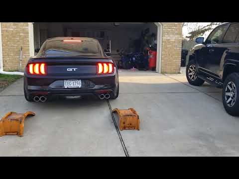 2020 mustang gt with kooks headers/green cats with 3in corsa extreme exhaust double h-pipe