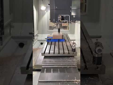 HAAS VF5 Cutting Demo