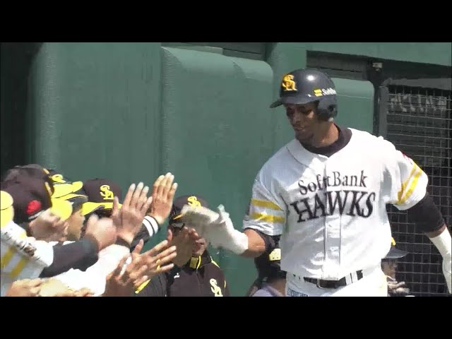 【ファーム】待望の一発!! ホークス・グラシアルの来日初アーチ!! 2018/4/8 H-C(ファーム)