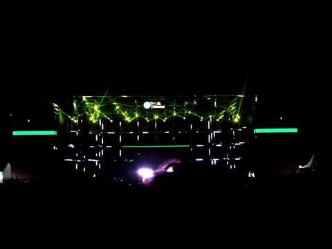 Sasha & John Digweed playing Hacobb - All That Injures Lies Within