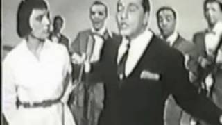 Louis Prima &amp; Keely Smith - Don&#39;t Worry Bout Me