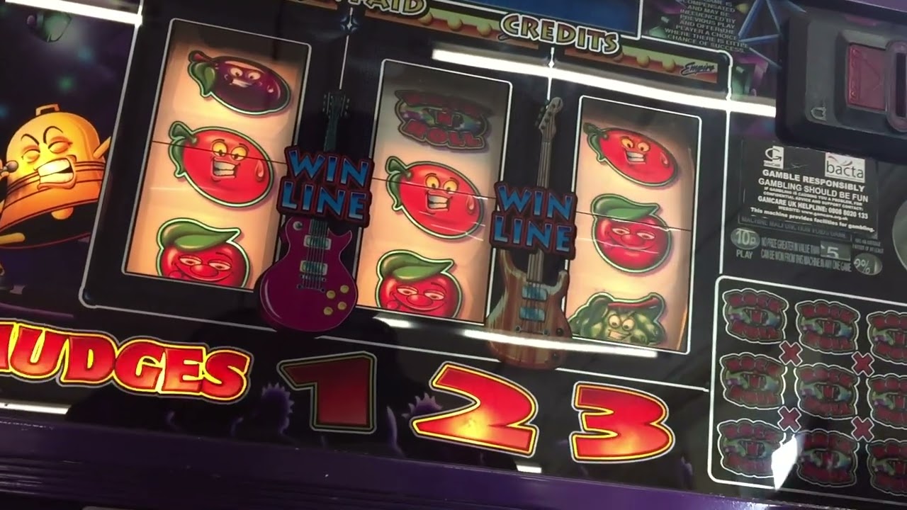 EMPIRE ROCK N ROLL   5 JACKPOT   ROLL STREAK    FRUIT MACHINE    WESTON SUPER MARE 2026  UK ARCADES