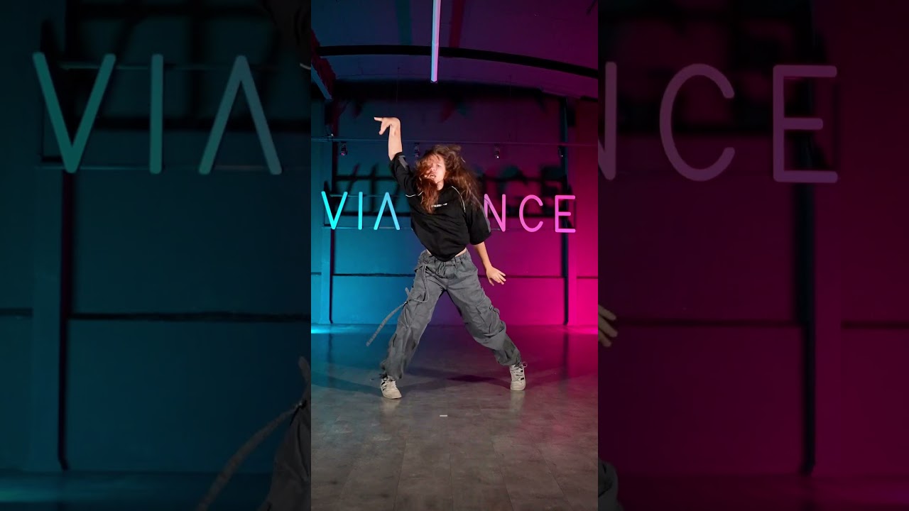 Dans 1 - Nisanur Karabulut