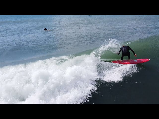 Vídeo relacionado con Manu Bay Surf Company New Zealand Light Blue Starfish Surfer Sudadera