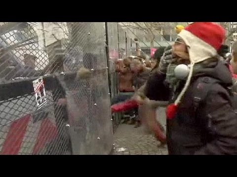 Paris: Demo gegen Homo-Ehe endet in Straßenschlacht