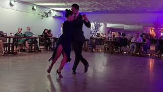 Yasmina Mamana e Müller Dantas  2/3 La Rebelde