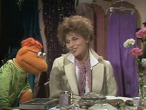 The Muppet Show s03e11 Raquel Welch