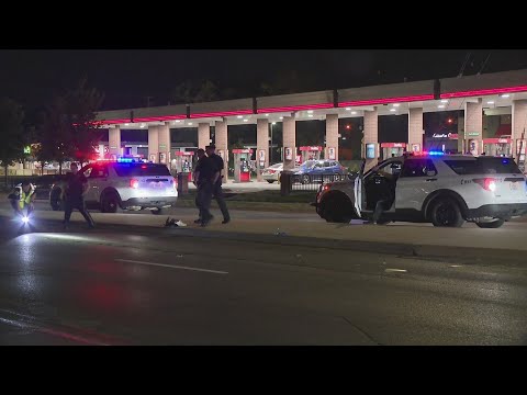 Driver still on the loose in hit-and-run that injured 3 pedestrians