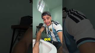 Un BICHO entra en mi CUERPO y me OBLIGA a HAER ESTO!