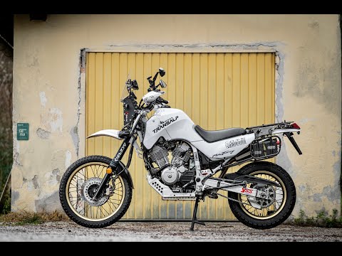Honda Transalp 600, the conversion in detail by: "Die kleine Garage"