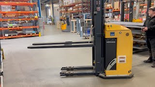 Agve 12c 4MDL155 pallet stacker for sale - Image 4 | Forkliftonline Agve 12c 4MDL155 pallet stacker | Image 4 - Forkliftonline