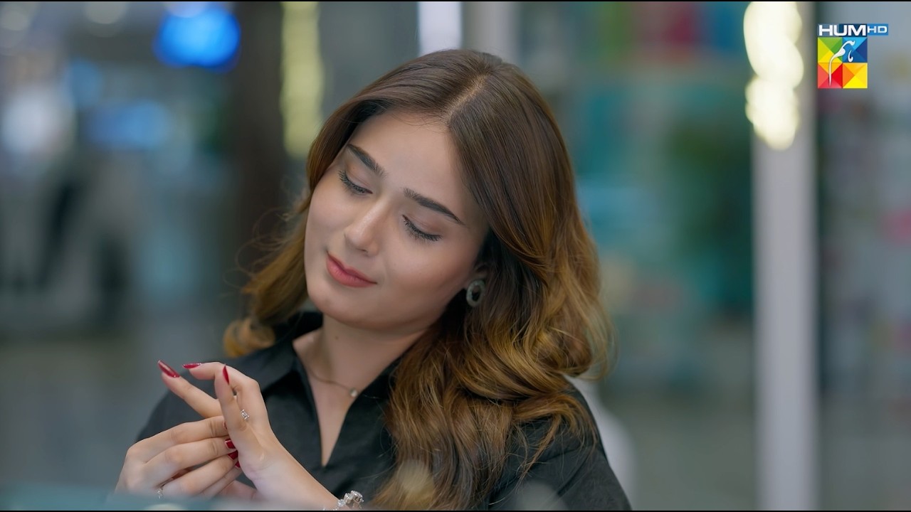 Mangni Khushi Ki Hai Aur Shoping Humna Kar Rahi..! Khushi - HUM TV