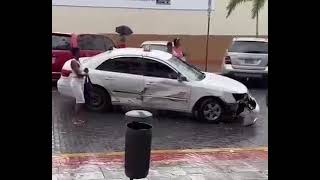 VIRAL:Dos conductores protagonizan una pelea vehicular