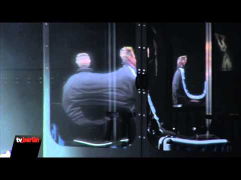 Show in Berlin: Malediva mit „Schnee auf Tahiti"