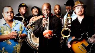 The Dirty Dozen Brass Band - Charlie Dozen