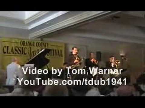 Dan Levinson's Roof Garden Jass Band - "Broadway Rose"