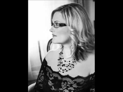 Nevěrná  (muzikál Hamlet)