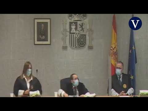 Argument between the judge and the lawyer of one of the defendants: "You're not leaving the court...