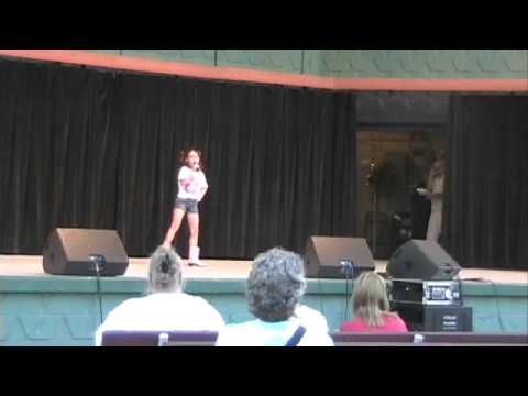 Selena Brills State Fair 2010