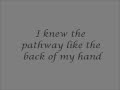 Lily Allen - Somewhere Only We Know (Lyrics)